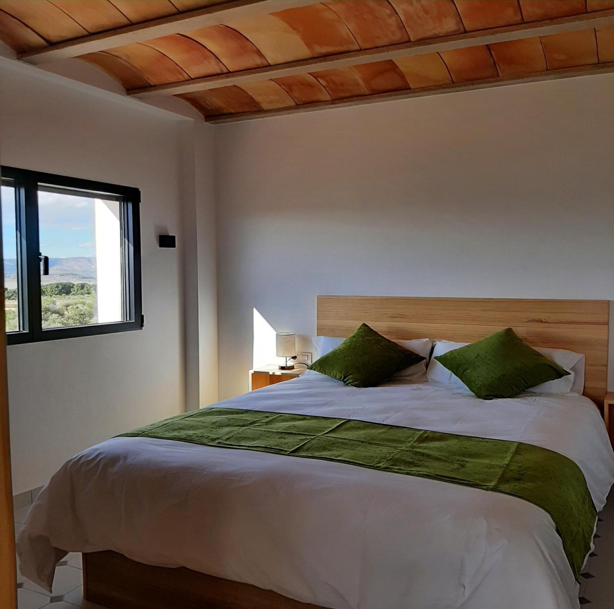 Casita Del Embalse Con Encanto Biar Exterior photo